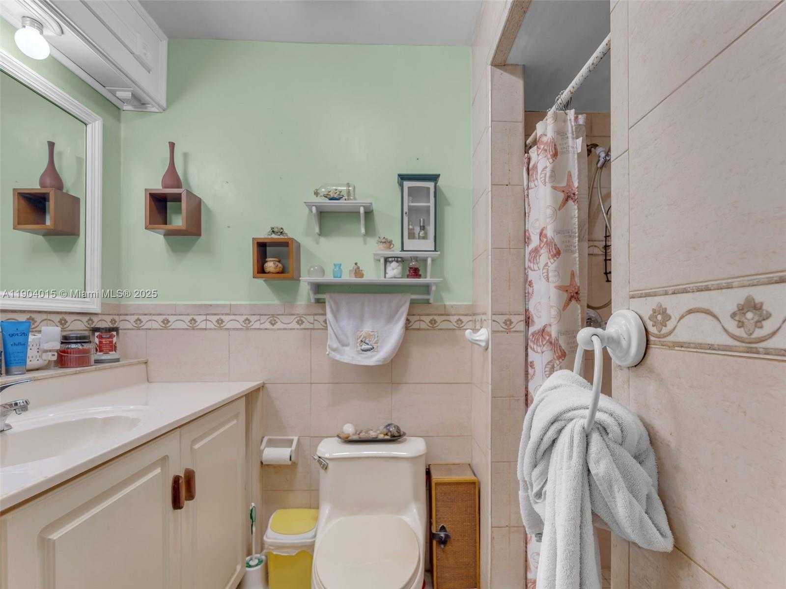 Small Image of 520 NORTH WEST 32ND PL, Miami Number 58