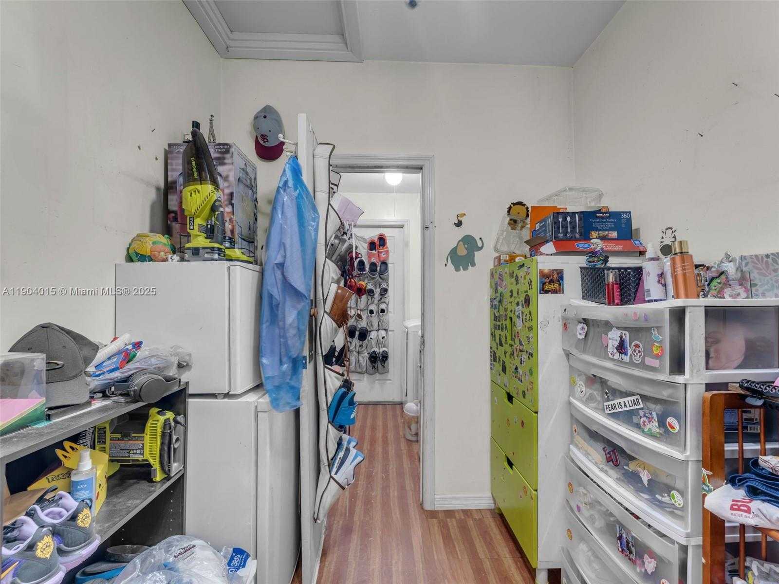 Small Image of 520 NORTH WEST 32ND PL, Miami Number 64