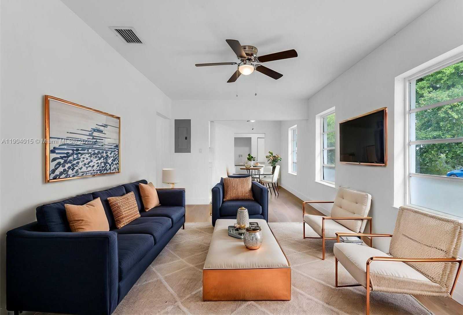 Small Image of 520 NORTH WEST 32ND PL, Miami Number 7