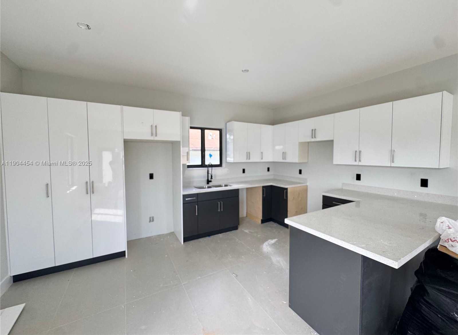 Small Image of 601 NORTH WEST 3RD AVE #2, Hallandale Beach Number 2