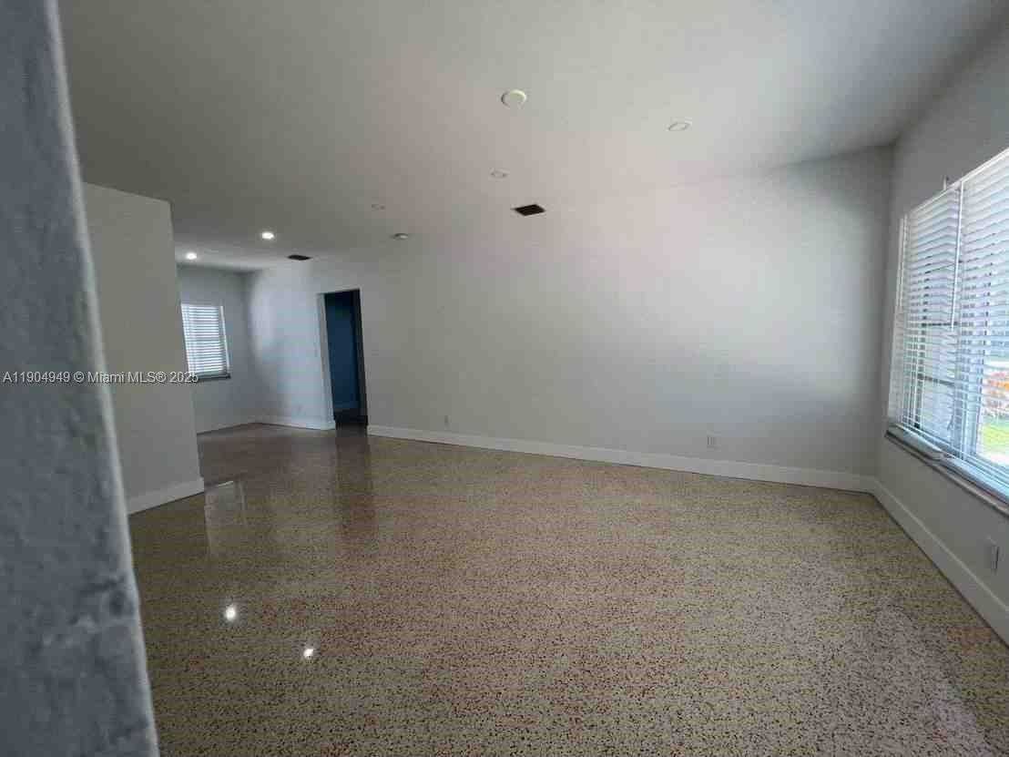 Small Image of 401 MALAGA AVE, Coral Gables Number 5