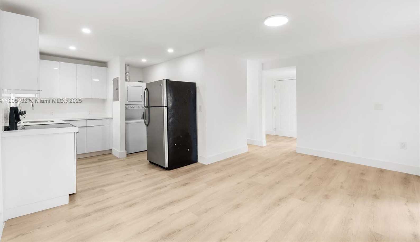 Small Image of 2385 SOUTH WEST 17TH ST #3, Miami Number 6