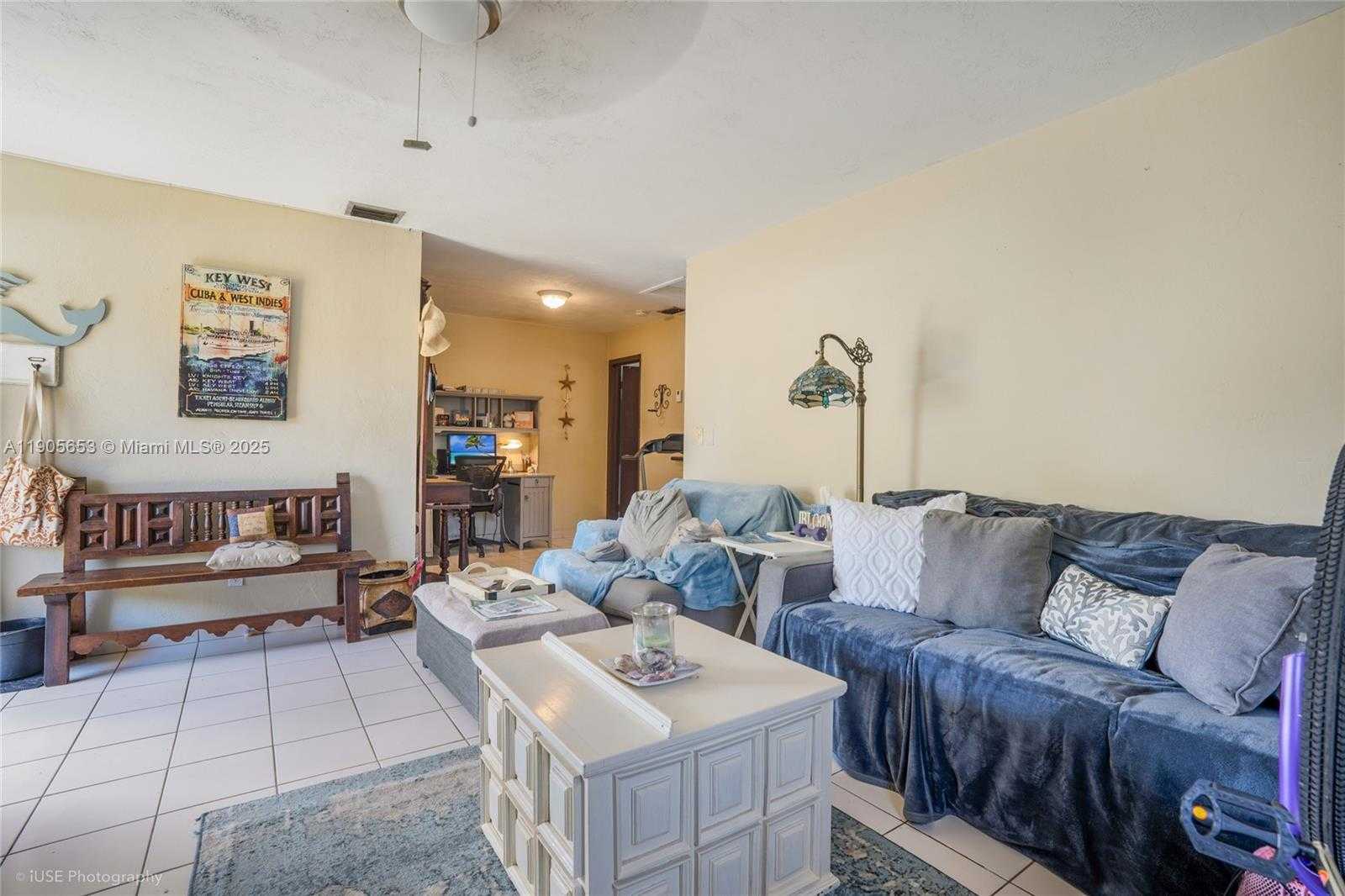 Small Image of 1734 NORTH 16TH CT, Hollywood Number 10