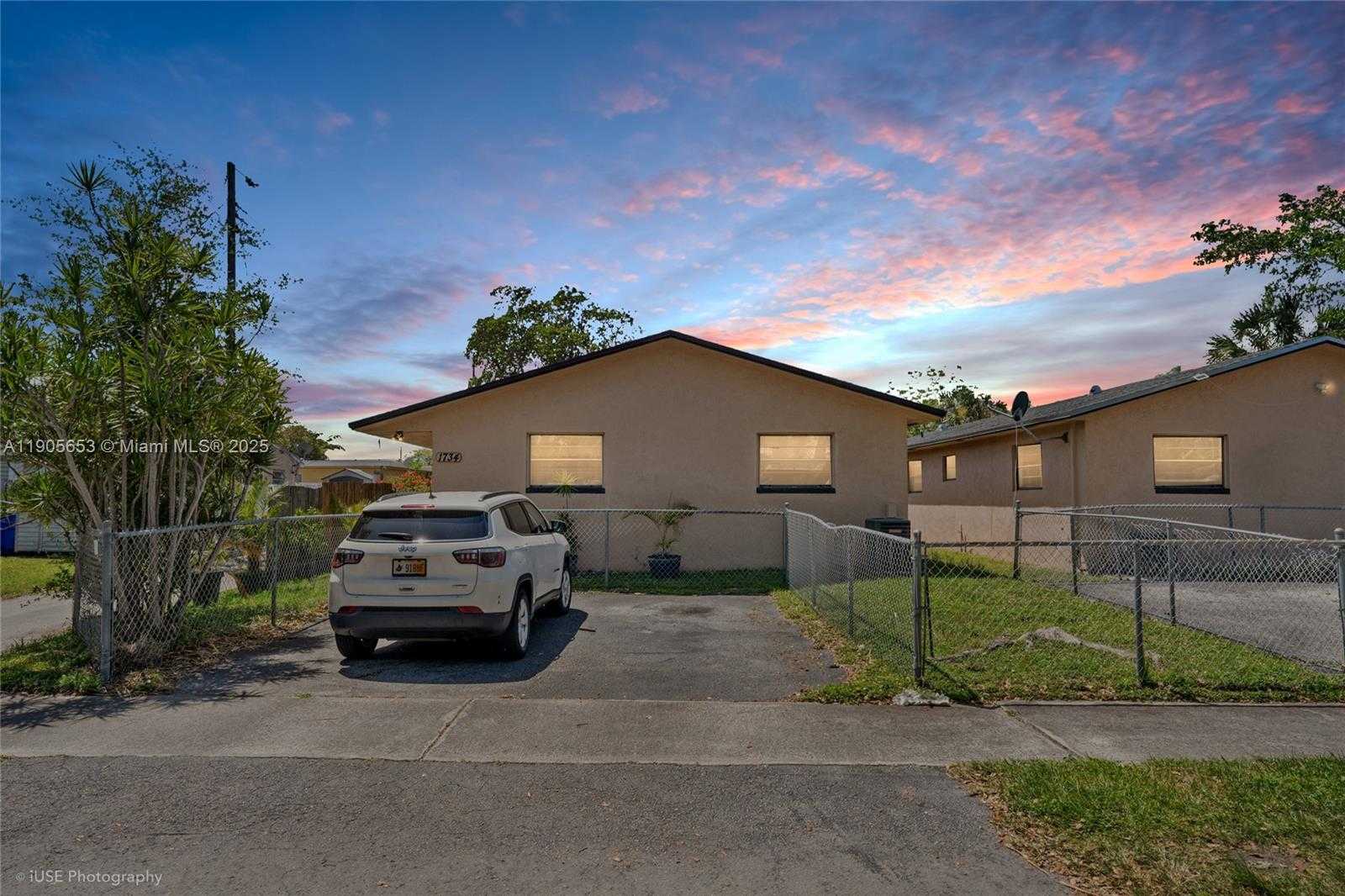 Small Image of 1734 NORTH 16TH CT, Hollywood Number 4