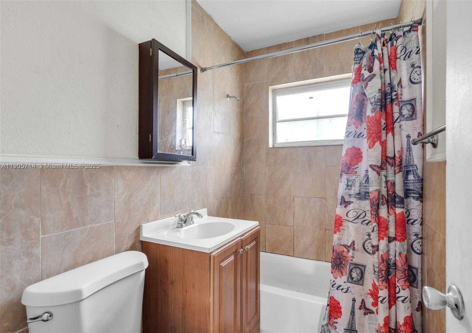 Small Image of 1861 NORTH WEST 27TH ST #3, Miami Number 12