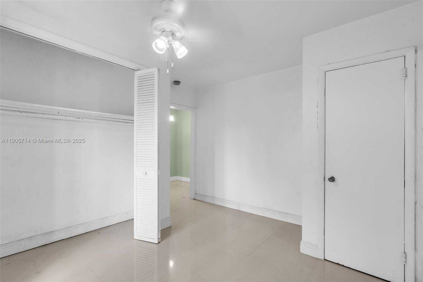 Small Image of 1861 NORTH WEST 27TH ST #3, Miami Number 15