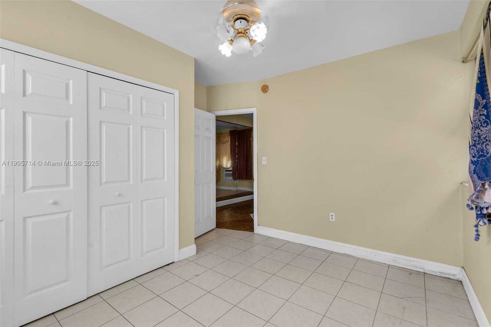 Small Image of 1861 NORTH WEST 27TH ST #3, Miami Number 23