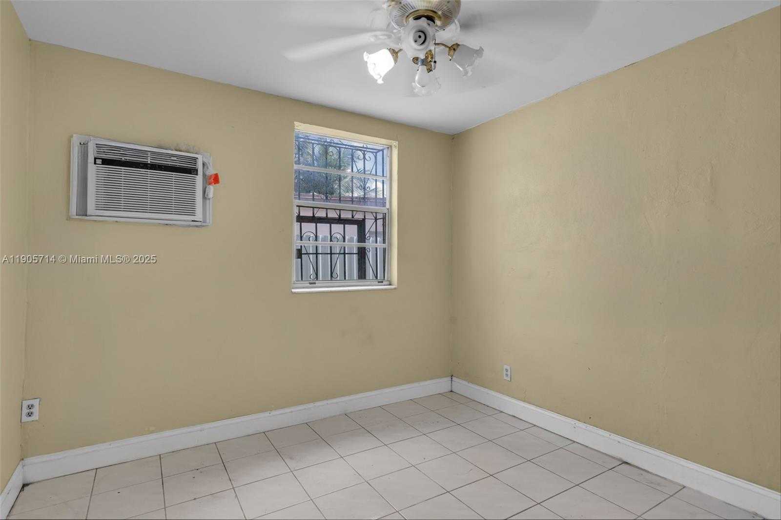 Small Image of 1861 NORTH WEST 27TH ST #3, Miami Number 24