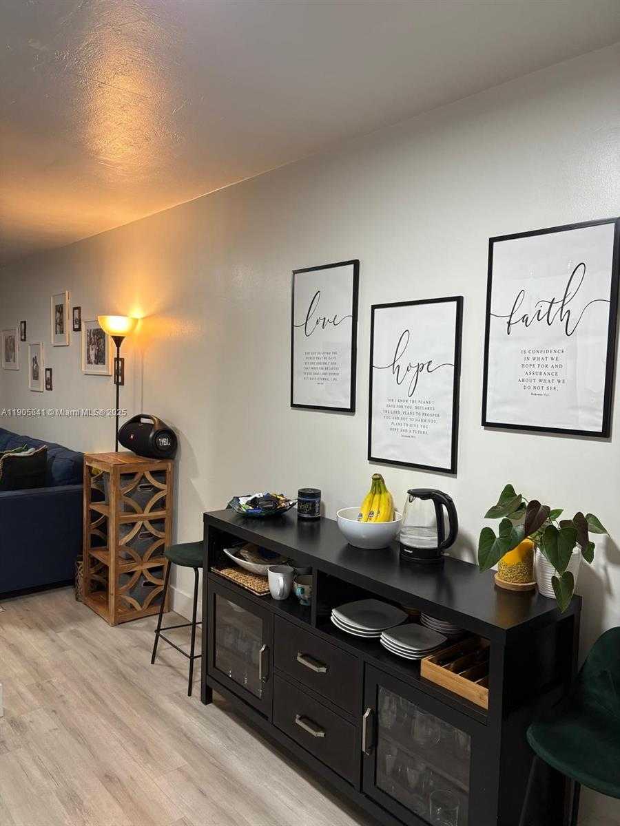 Small Image of 1300 NORTH EAST 2ND AVE, Fort Lauderdale Number 18