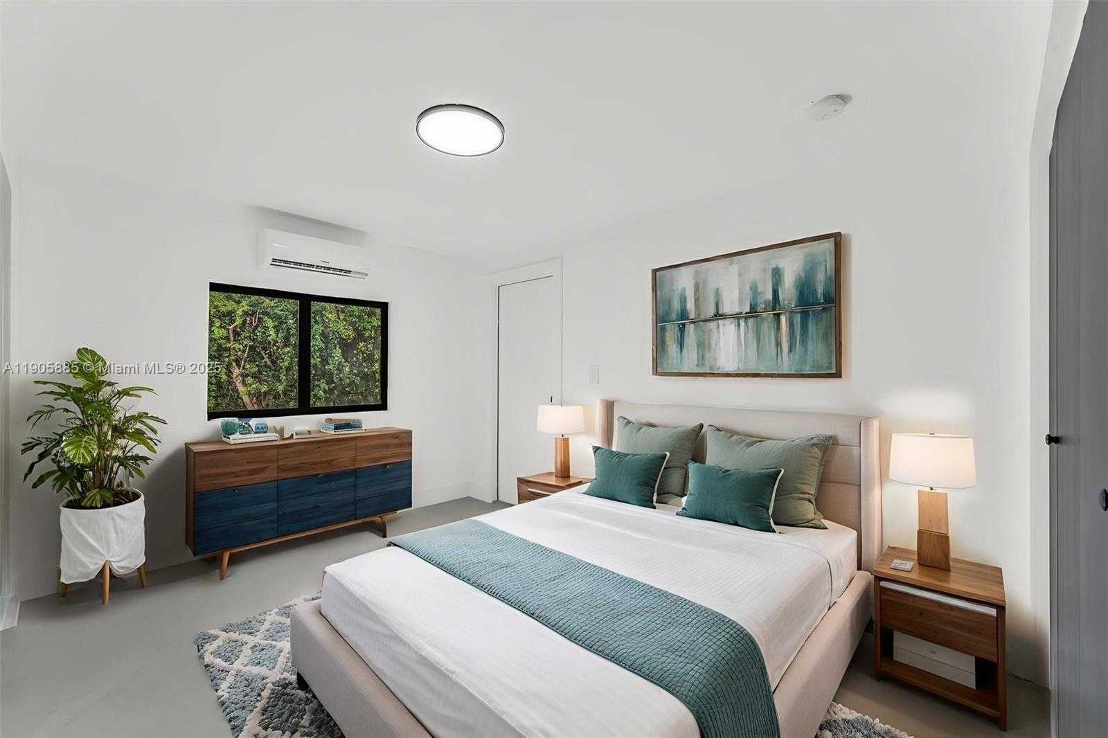 Small Image of 889 NORTH WEST 102ND ST #2, Miami Number 20