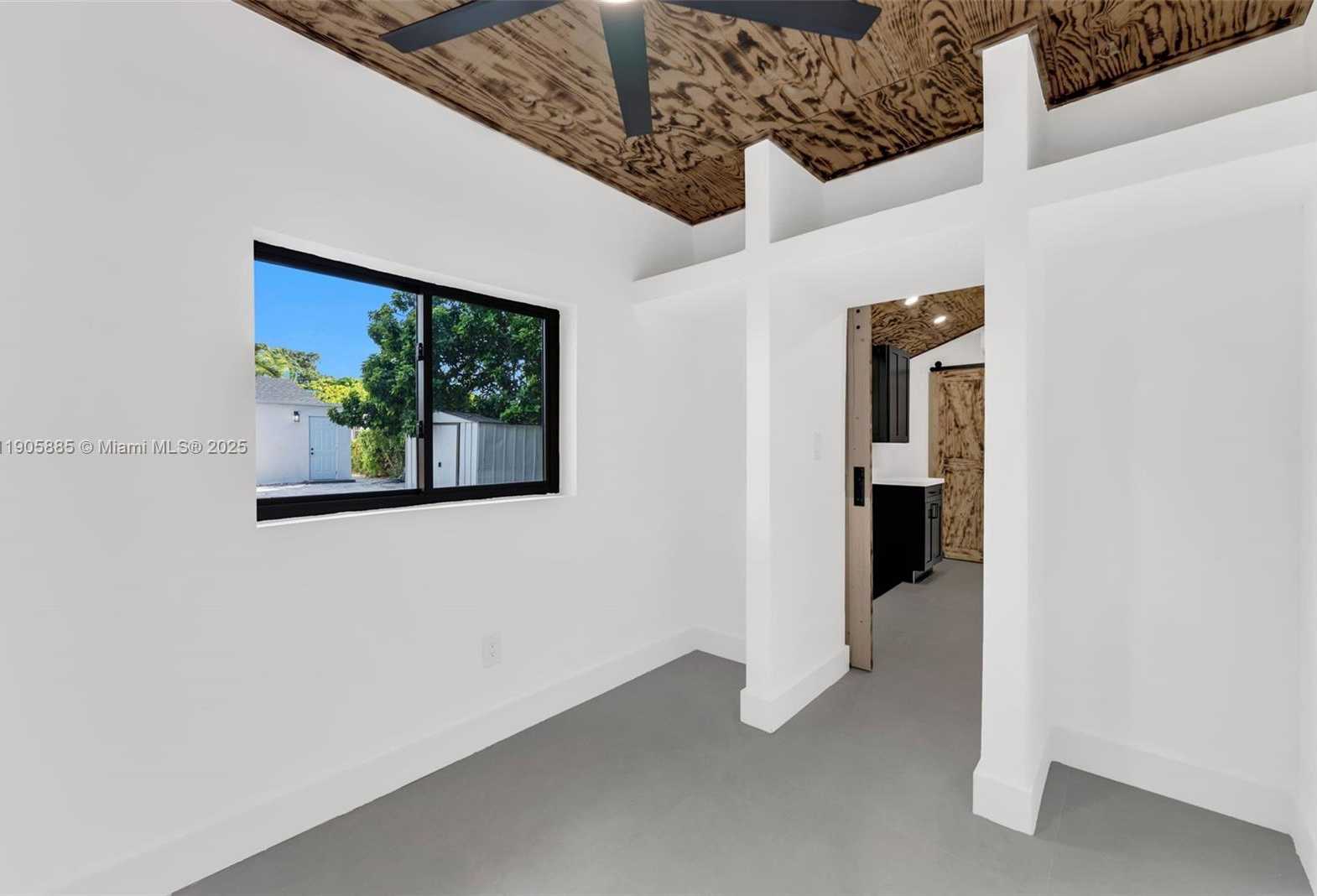 Small Image of 889 NORTH WEST 102ND ST #2, Miami Number 32