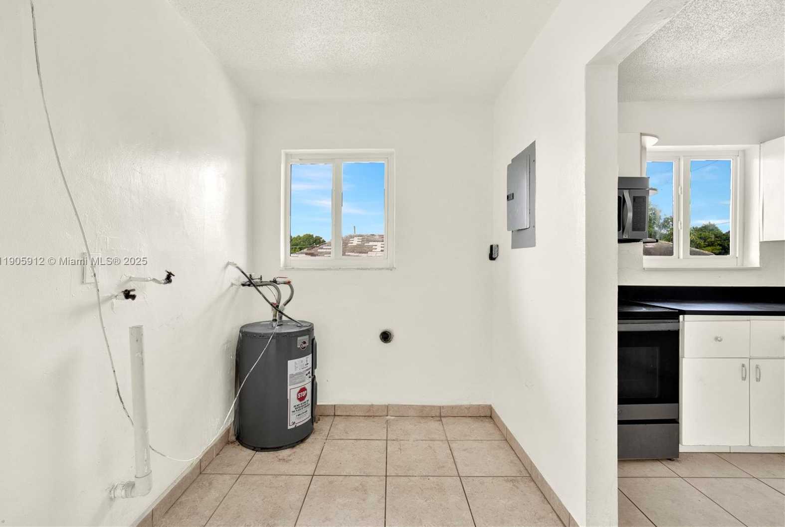 Small Image of 2974 NORTH WEST 28TH ST #2, Miami Number 13