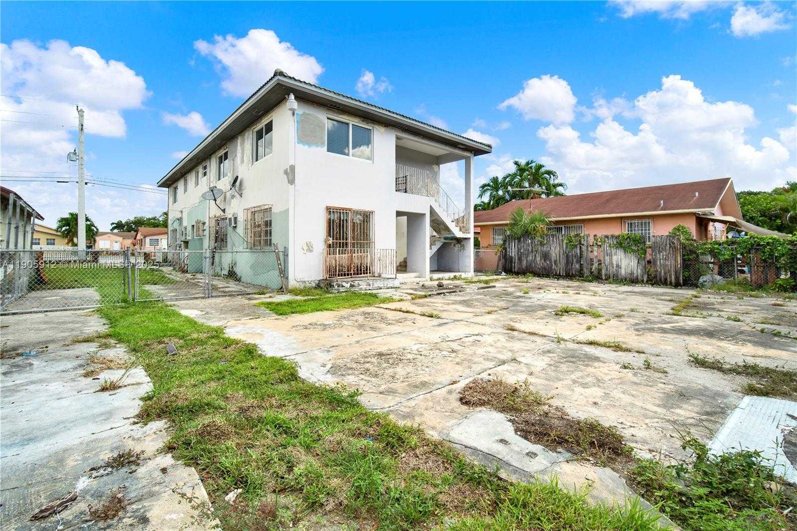 Small Image of 2974 NORTH WEST 28TH ST #2, Miami Number 41