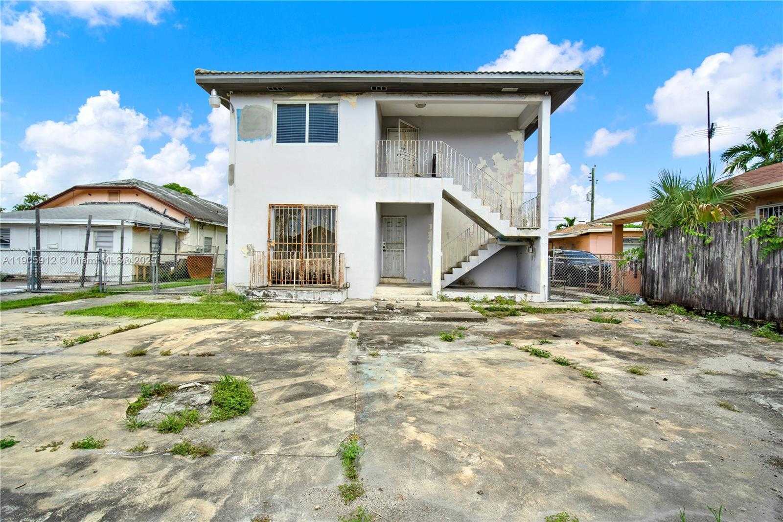 Small Image of 2974 NORTH WEST 28TH ST #2, Miami Number 43