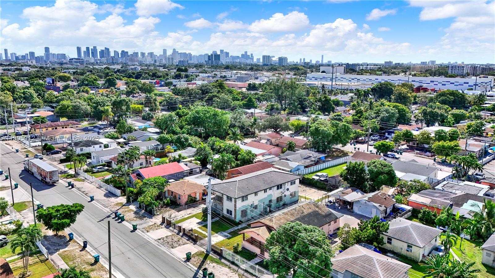 Small Image of 2974 NORTH WEST 28TH ST #2, Miami Number 46