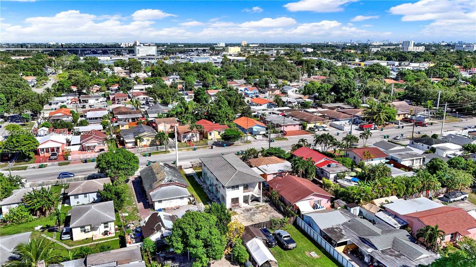 Small Image of 2974 NORTH WEST 28TH ST #2, Miami Number 49