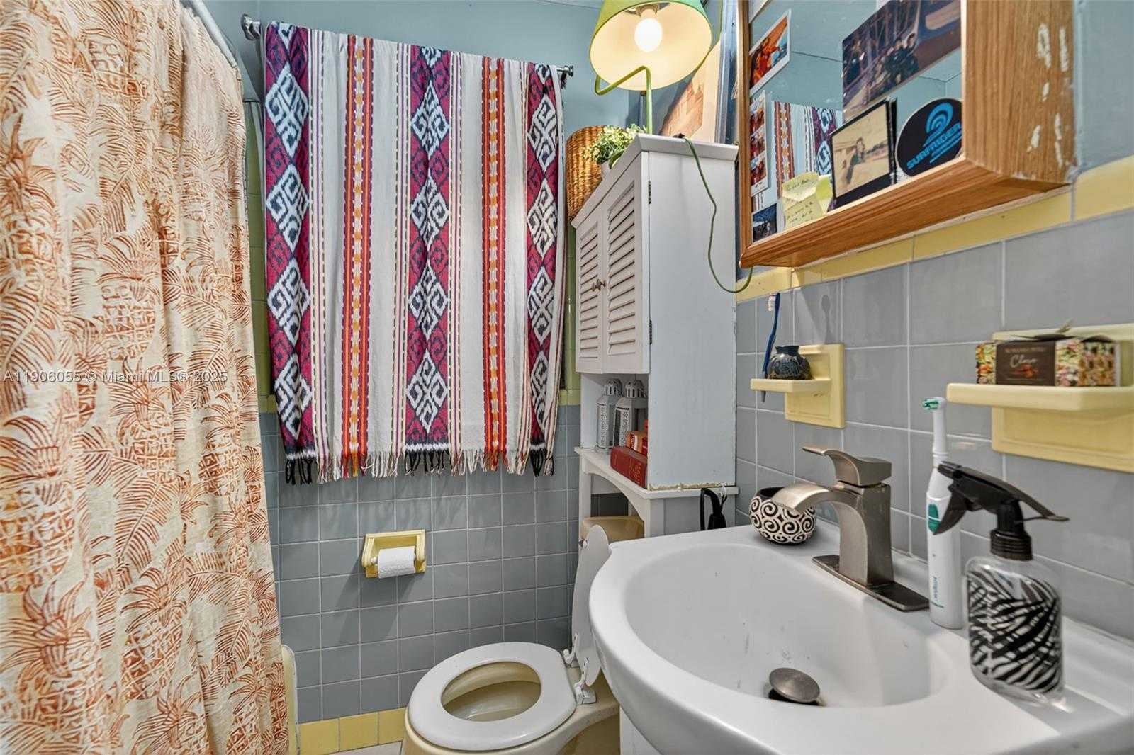 Small Image of 1219 NORTH EAST 18TH AVE #3, Fort Lauderdale Number 14