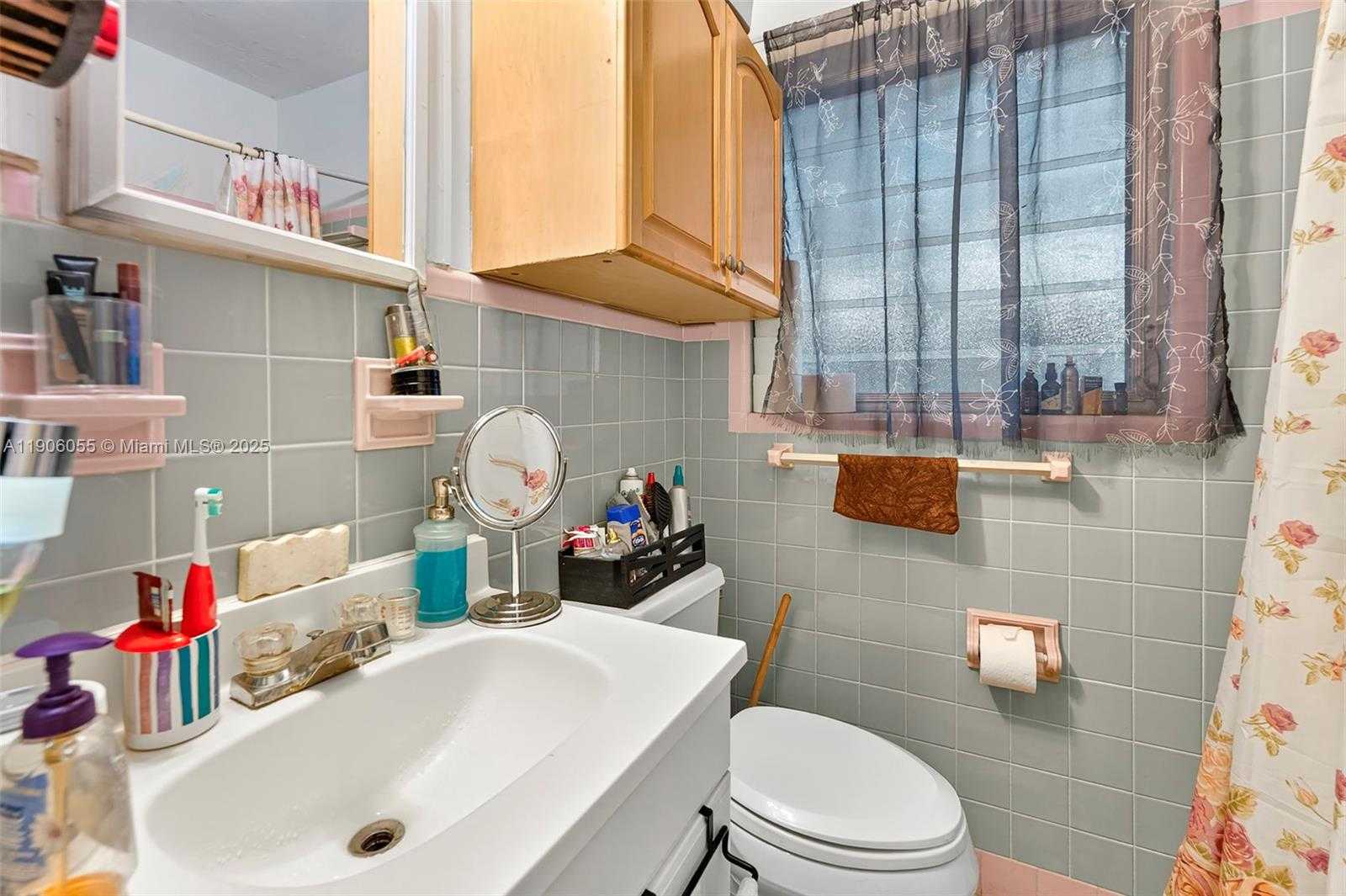 Small Image of 1219 NORTH EAST 18TH AVE #3, Fort Lauderdale Number 19