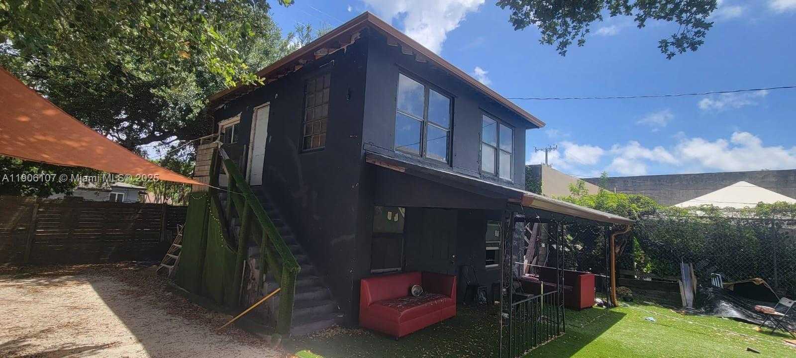 Small Image of 279 NORTH WEST 54TH ST #2, Miami Number 3