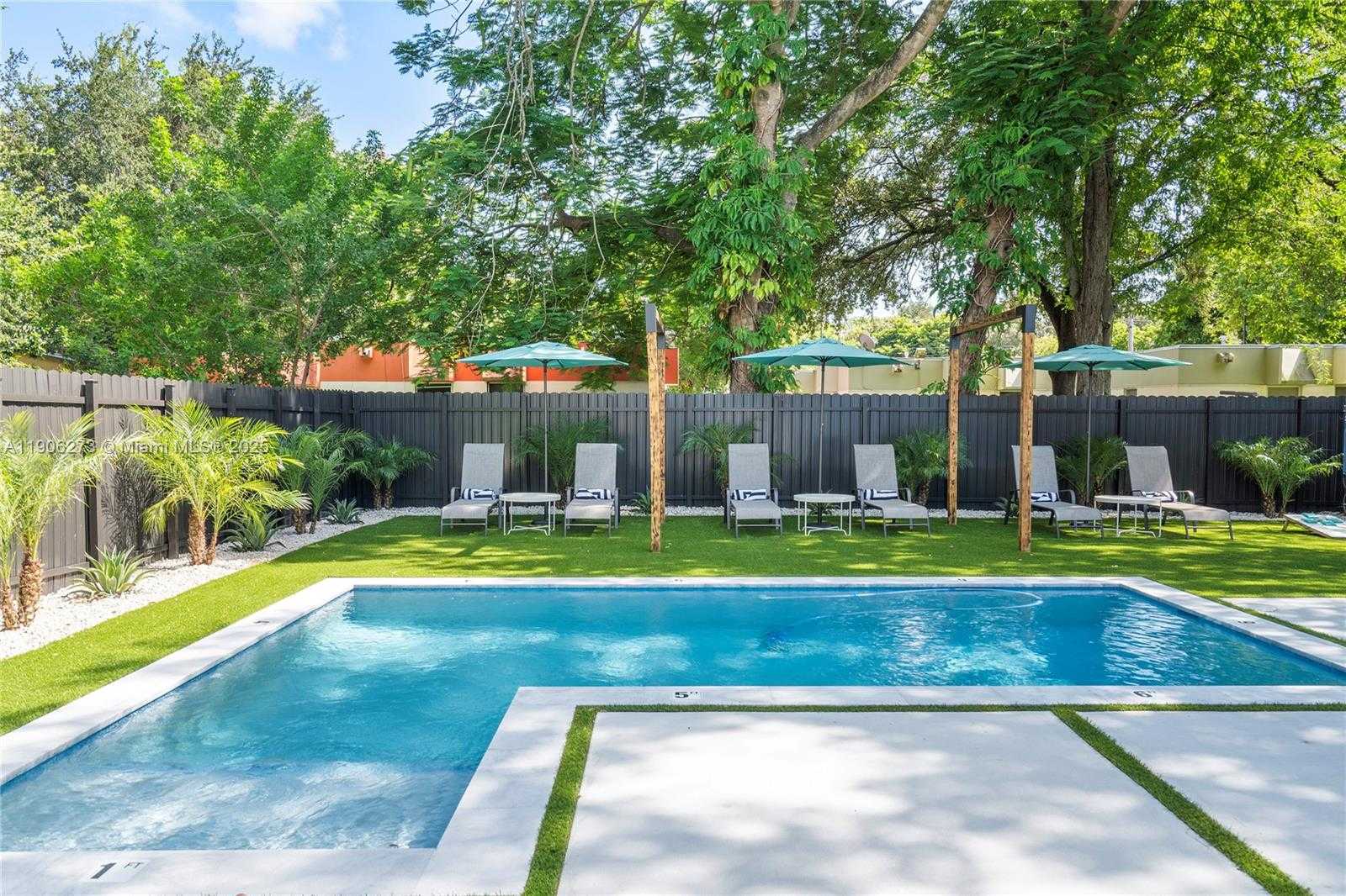 Small Image of 256 NORTH WEST 57TH ST, Miami Number 19