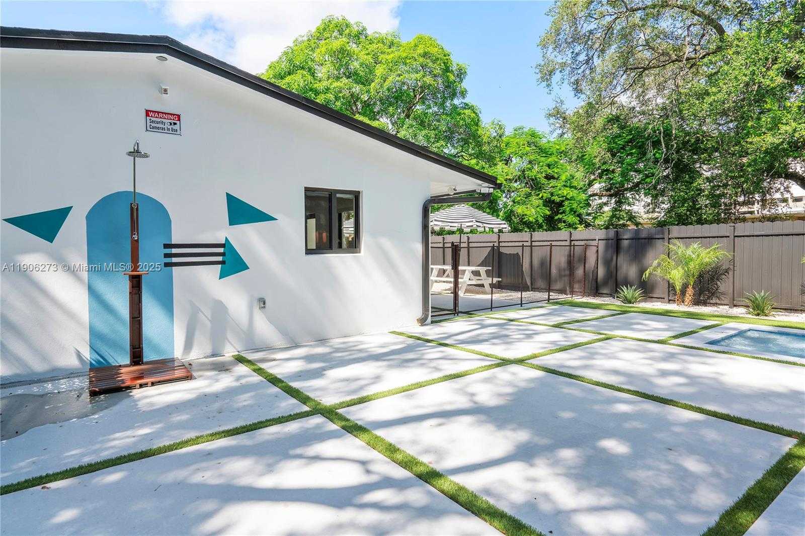 Small Image of 256 NORTH WEST 57TH ST, Miami Number 20