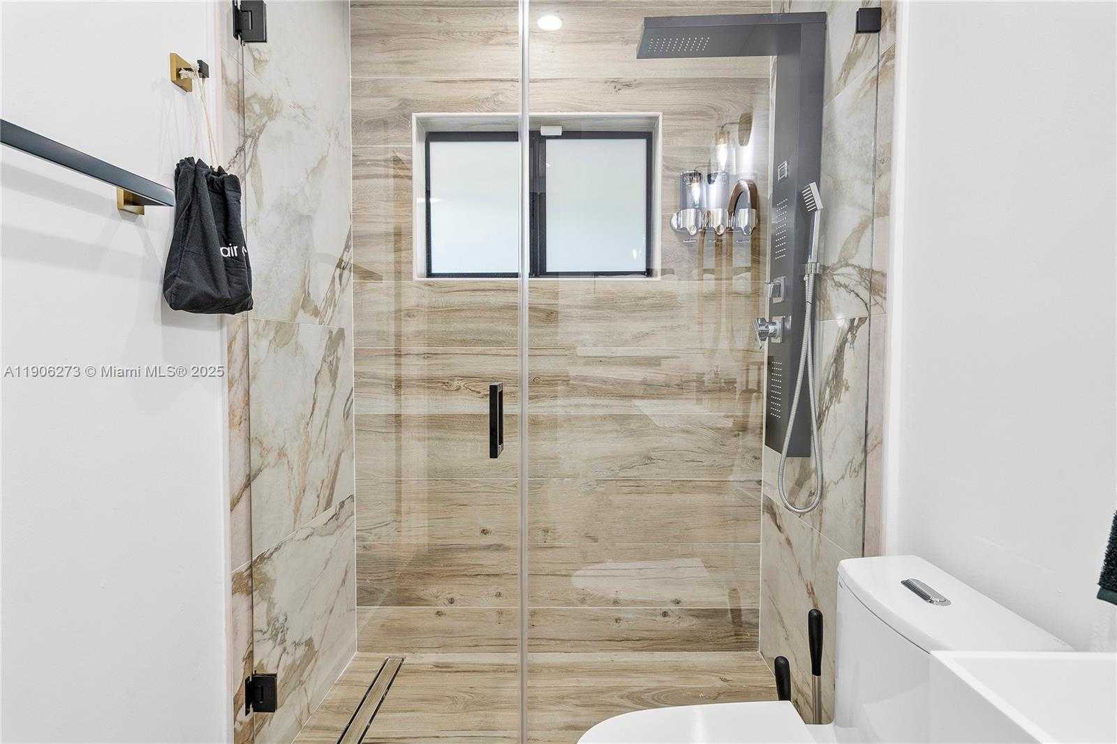 Small Image of 256 NORTH WEST 57TH ST, Miami Number 28