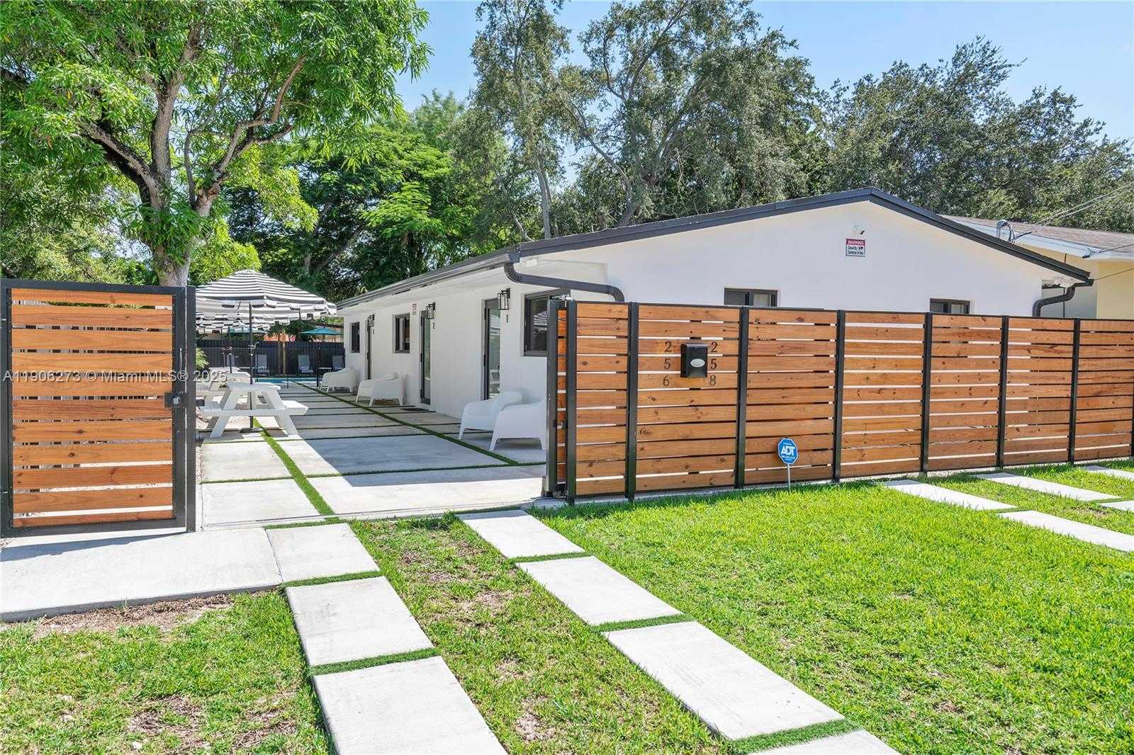 Small Image of 256 NORTH WEST 57TH ST, Miami Number 3