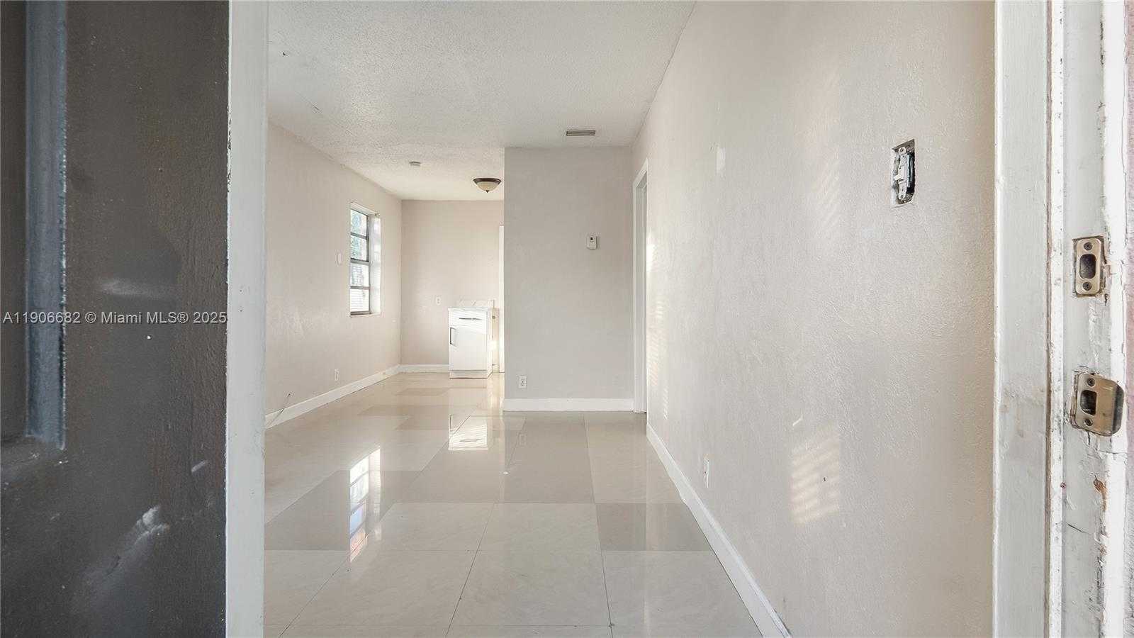 Small Image of 218 NORTH WEST 8TH AVE #2, Dania Beach Number 10