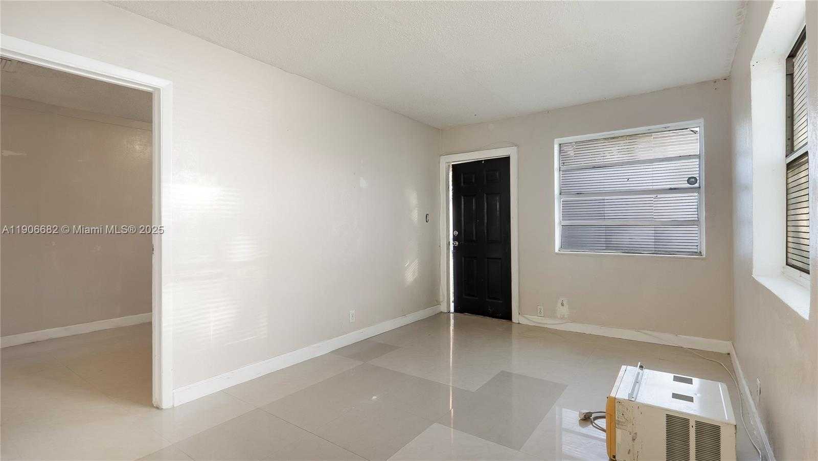 Small Image of 218 NORTH WEST 8TH AVE #2, Dania Beach Number 12