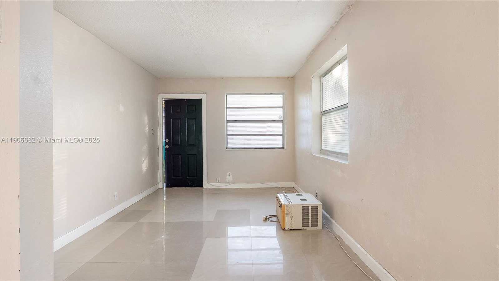 Small Image of 218 NORTH WEST 8TH AVE #2, Dania Beach Number 13