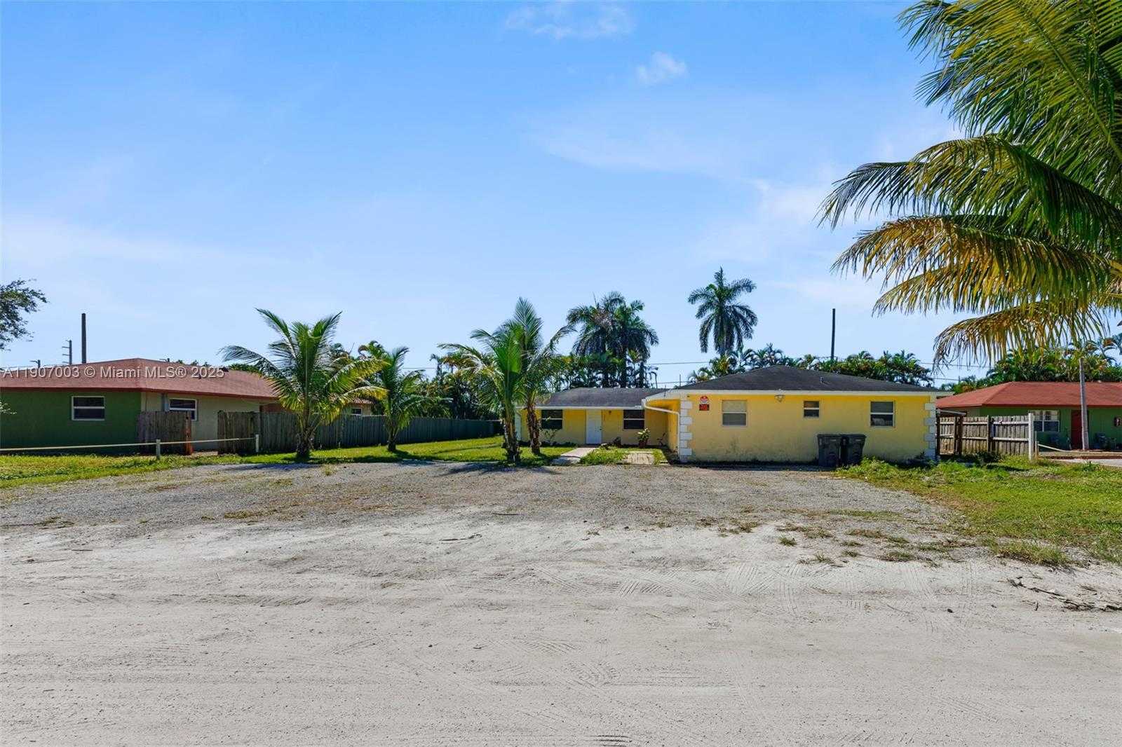 Small Image of 4610 HAIRLAND DR #3, West Palm Beach Number 18