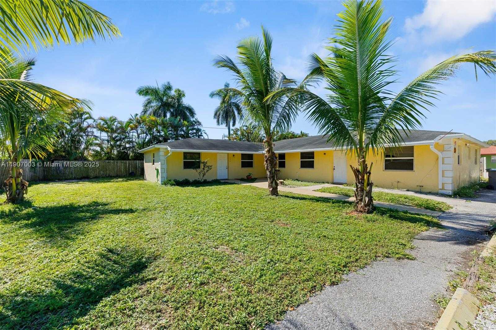 Small Image of 4610 HAIRLAND DR #3, West Palm Beach Number 19