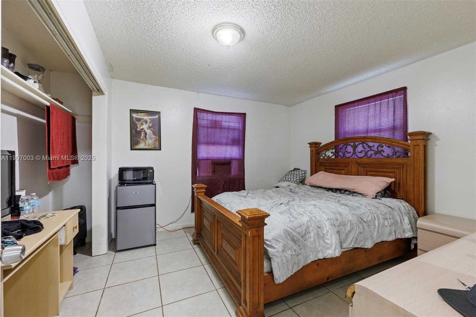 Small Image of 4610 HAIRLAND DR #3, West Palm Beach Number 5
