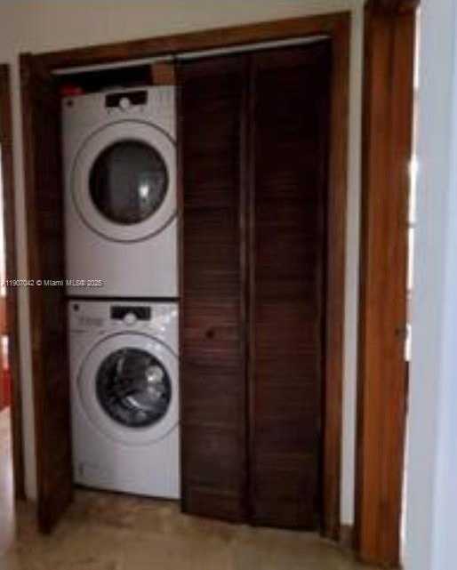 Small Image of 6918 NORTH EAST 5TH AVE, Miami Number 8