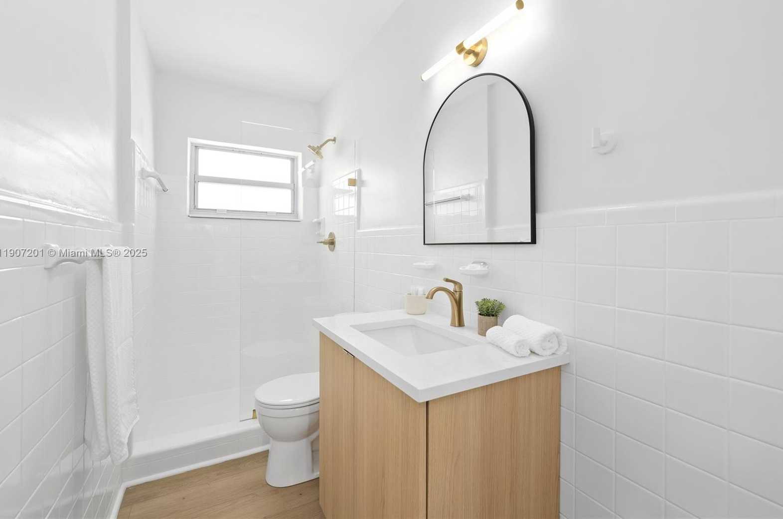 Small Image of 401 NORTH 6TH AVE N, Lake Worth Number 29