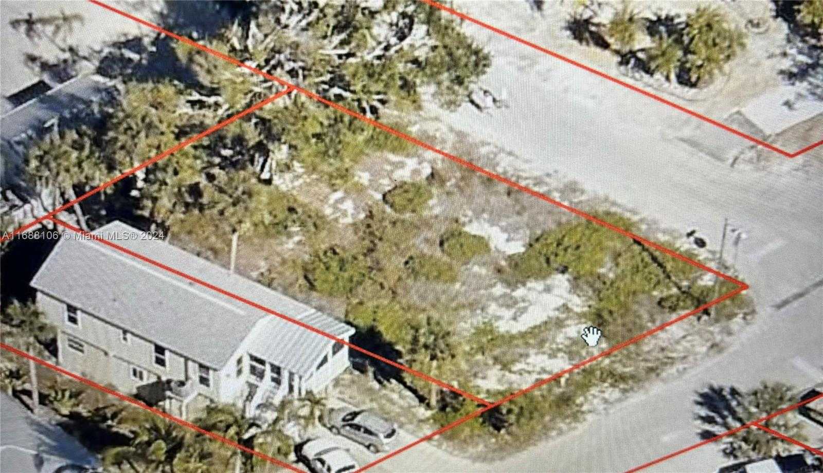 Small Image of 245 MADISON CT, Fort Myers Number 3