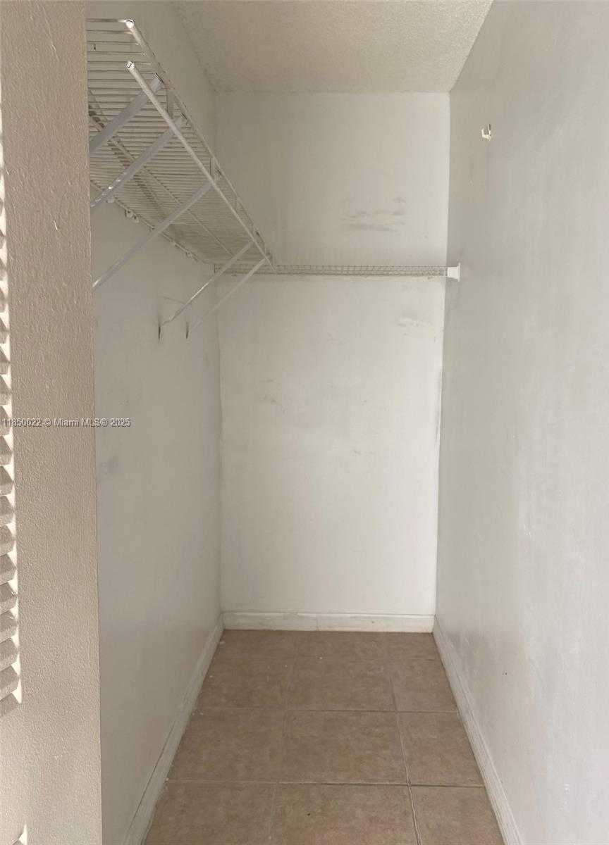 Small Image of 6195 NORTH WEST 186TH ST #309, Hialeah Number 5