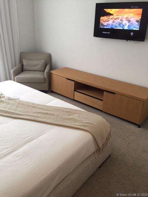 Small Image of 2602 Hallandale Beach Boulevard, Hallandale Beach, FL 33009, USA Number 10