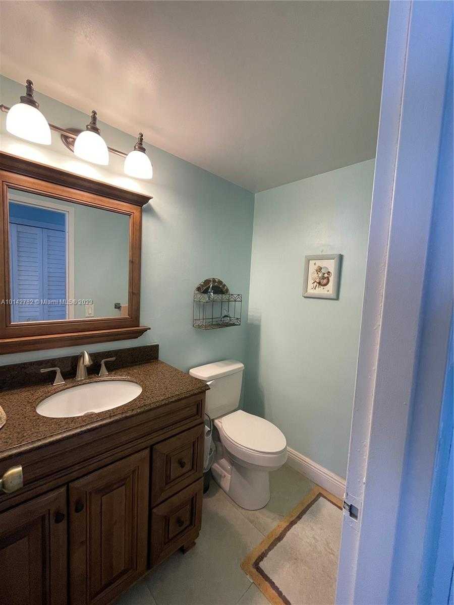 Small Image of 3505 SOUTH OCEAN DR #1415, Hollywood Number 6