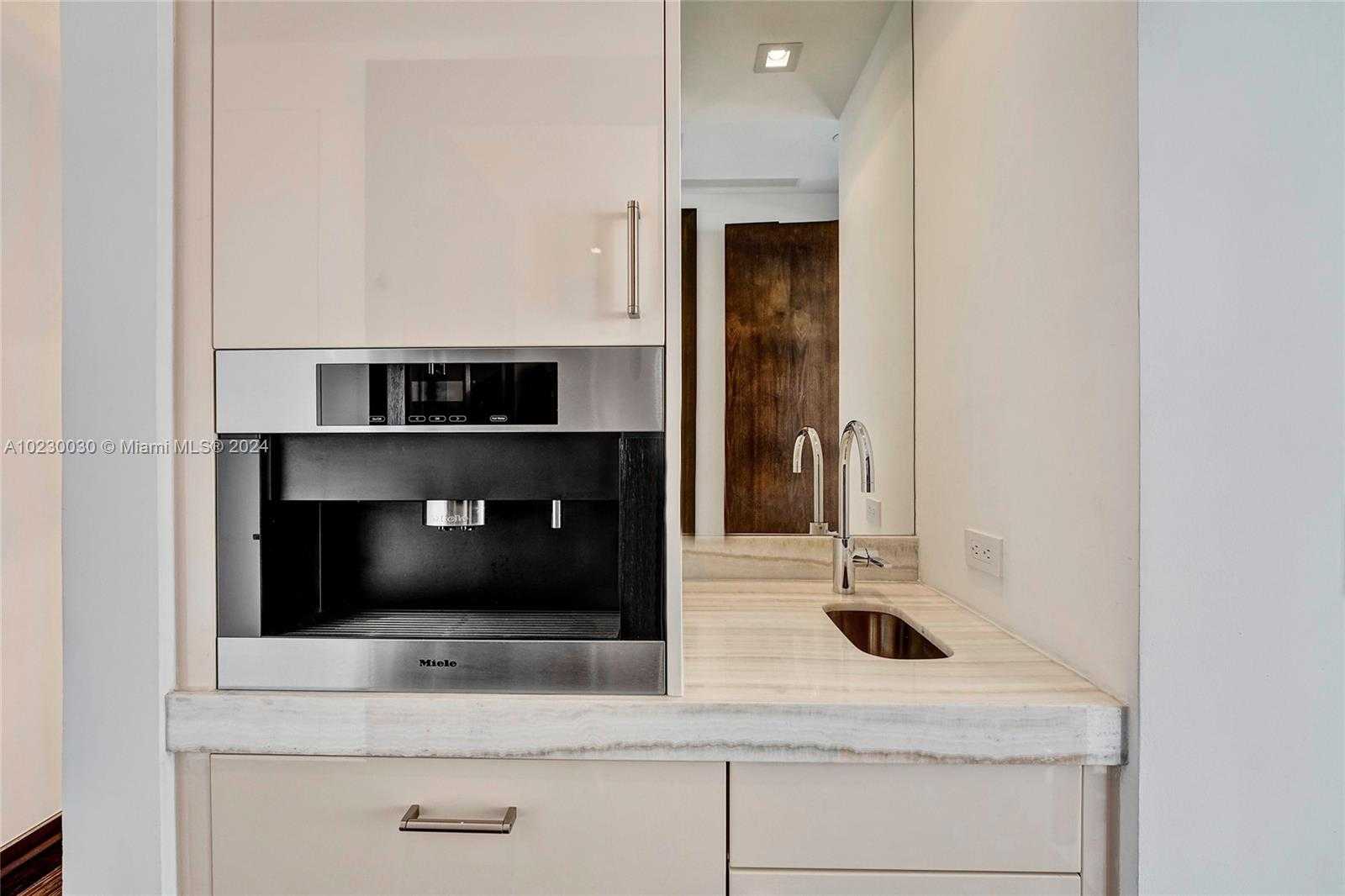 Small Image of 17749 COLLINS #1402, Sunny Isles Beach Number 11