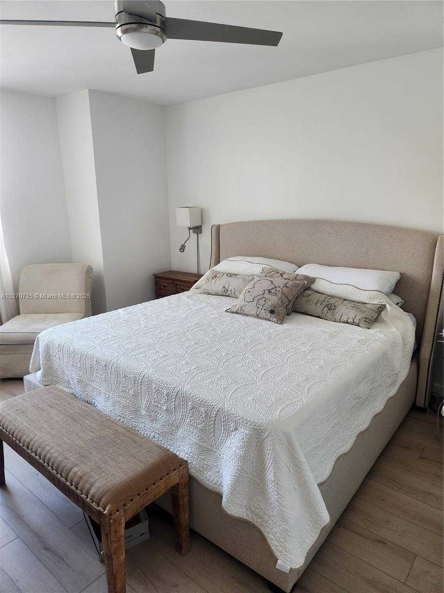 Small Image of 3505 SOUTH OCEAN DR #607, Hollywood Number 6