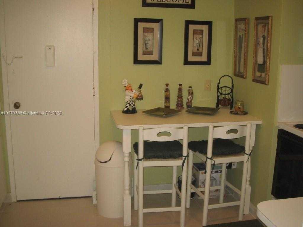 Small Image of 3505 SOUTH OCEAN DR #1111, Hollywood Number 2