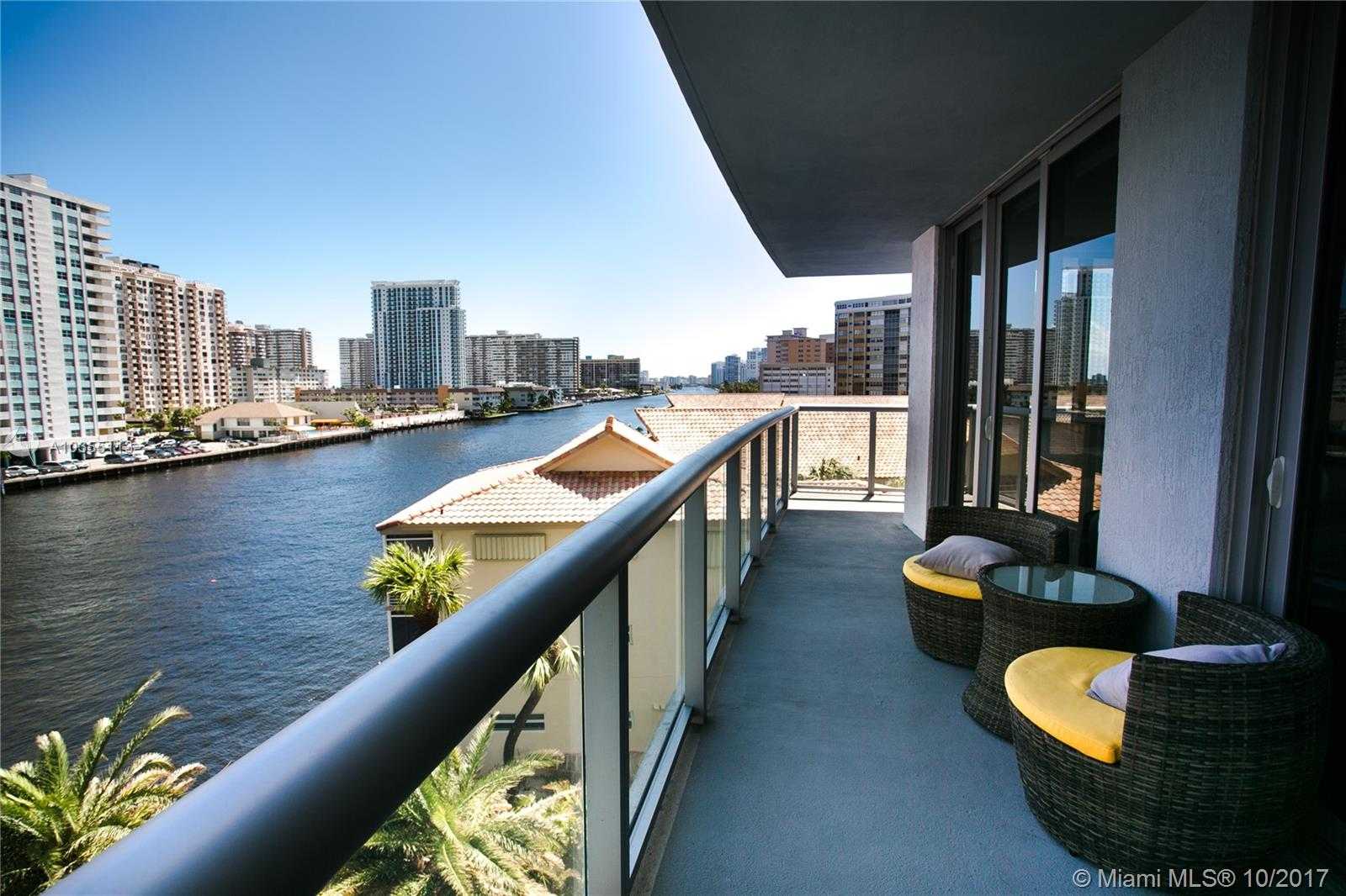 Small Image of 2600 E Hallandale Beach Blvd, Hallandale Beach, FL 33009, USA Number 12
