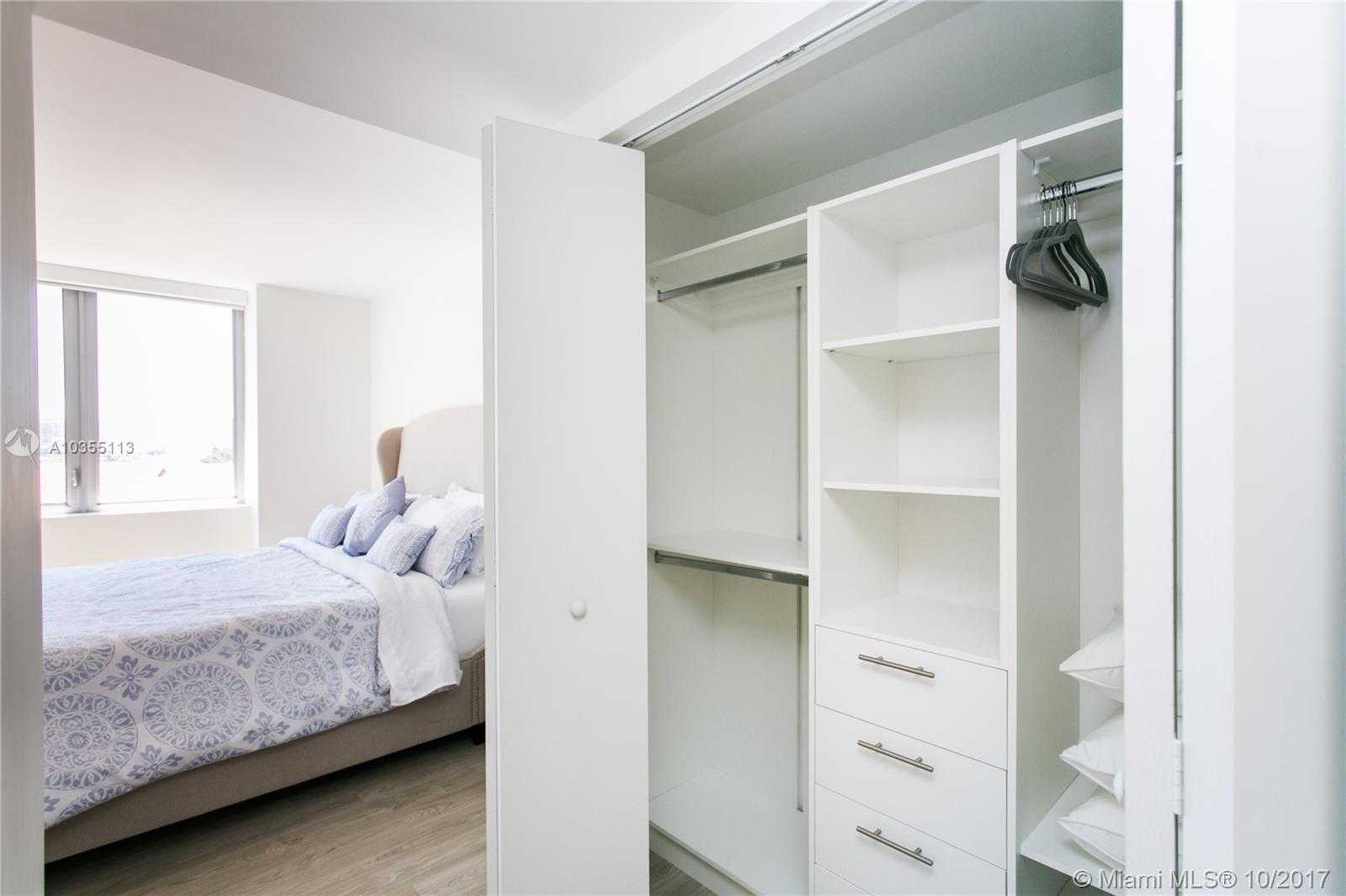 Small Image of 2600 E Hallandale Beach Blvd, Hallandale Beach, FL 33009, USA Number 24