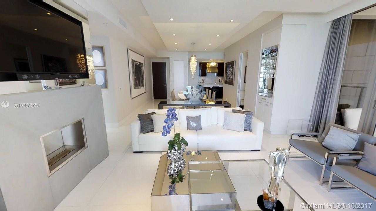 Small Image of 9701 Collins Ave, Bal Harbour, FL 33154, USA Number 3