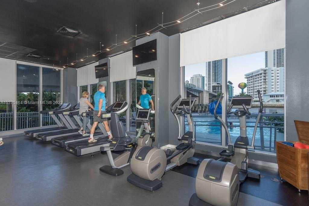 Small Image of 2602 Hallandale Beach Boulevard, Hallandale Beach, FL 33009, USA Number 24