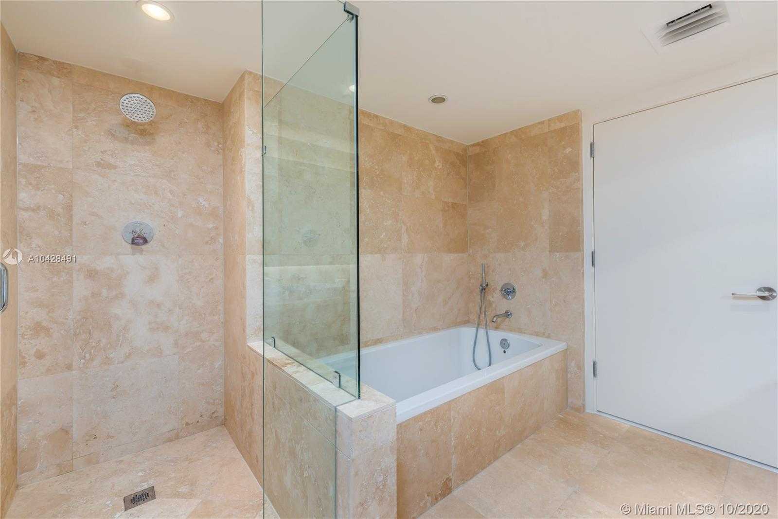 Small Image of 102 24th St, Miami Beach, FL 33139, USA Number 24