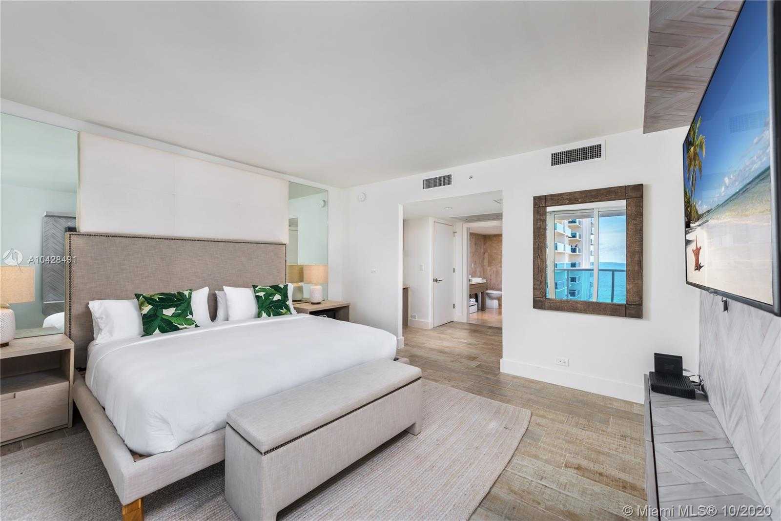 Small Image of 102 24th St, Miami Beach, FL 33139, USA Number 5