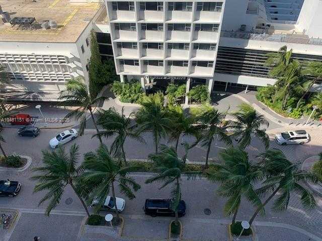 Small Image of 100 Lincoln Rd, Miami Beach, FL 33139, USA Number 19