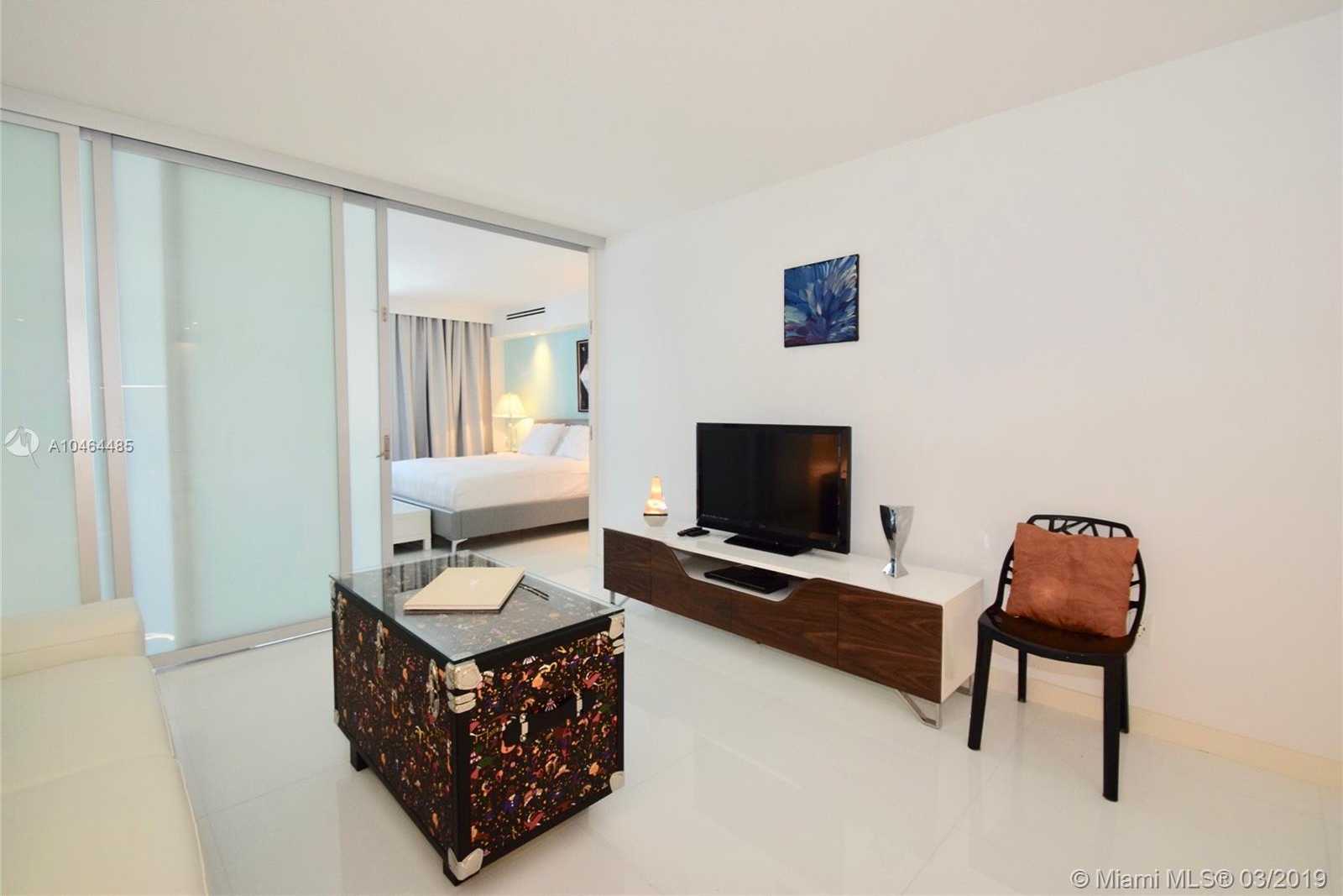 Small Image of 2301 Collins Ave, Miami Beach, FL 33139, USA Number 11